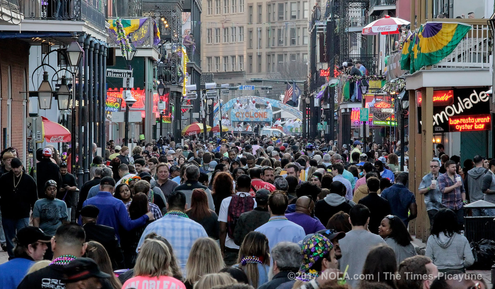 Scenes from Mardi Gras merriment in the French Quarter: photo gallery